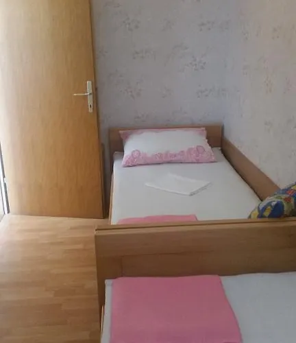 Apartment Irena *
