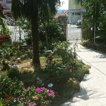 Irena Apartamento
