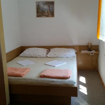 Irena Apartment *